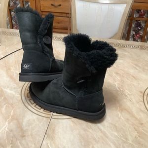 UGG size 8